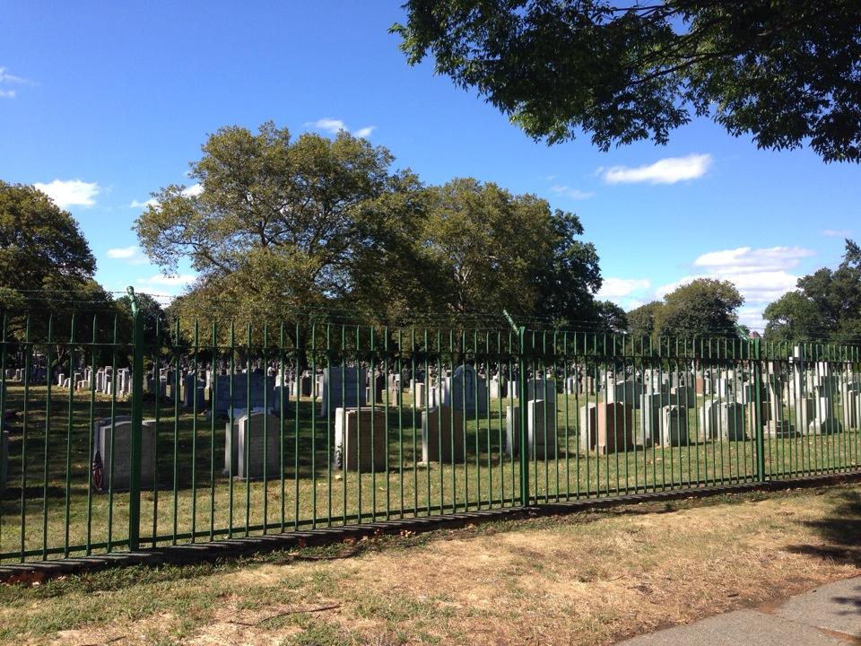 Кладбище в ясенево. Еврейское кладбище Бруклин. Кладбище в низовье. Кладбище в Джорданвилле. Кладбище в Хавасте.